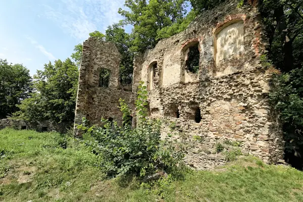 Hradní věž