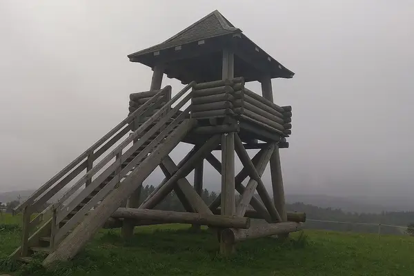 Jezerní vyhlídka