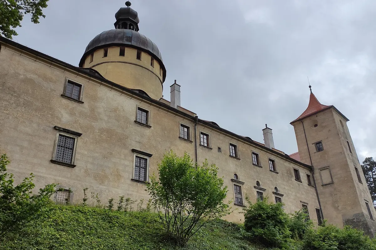Vyhlídková věž hradu Grabštejn